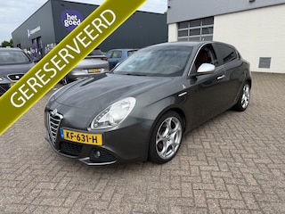 Alfa Romeo Giulietta 2.0 JTDm Clima Navi Leder Stoelverw. 18"