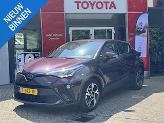Toyota C-HR 1.8 Hybrid Dynamic DODEHOEKSENSOREN TREKHAAK NAVIGATIE