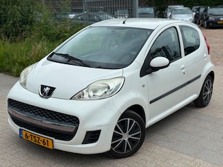 Peugeot 107 1.0-12V XS Urban Move