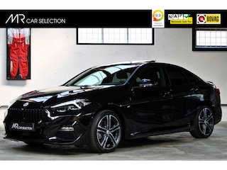 BMW 218i High Executive | M-Sport | Panoramadak | Memory | Trekhaak | NL auto | 1e eigenaar | BTW |