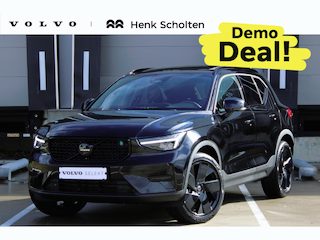Volvo XC40 B4 Plus Black Edition | Panoramadak | Elektrisch Verstelbare Voorstoelen | Getint Glas Achter | Keyless | Elektrische Achterklep | Premium audio by Harman Kardon | Stoelverwarming | Stuurverwarming | Volvo UX Infotainment | Adaptieve Cruise Control | Pilot Assist | BLIS