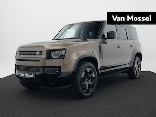 Land Rover Defender 2.0 P300e 110 Dynamic SE Edition | Clearsight binnenspiegel | Comfort en Convenience Pack | 20" Lichtmetalen velgen 6011 |