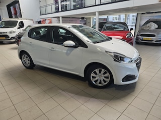 Peugeot 208 1.2 PureTech Like