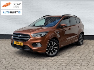 Ford Kuga 1.5 ST-Line 4WD l TREKHAAK l AUTOMAAT l NETTE STAAT!