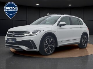Volkswagen Tiguan 1.4 TSI eHybrid R-Line Business+ | Pano dak | Trekhaak | Head Up Display | Elek Achterklep |