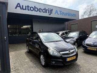 Opel Zafira 1.8 Temptation