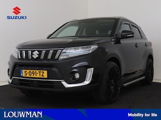 Suzuki Vitara 1.5 Hybrid Style | Dealer Onderhouden | NL auto | dodehoek detectie | Schuif/kantel dak | Parkeersensoren voor+achter | Cruise control Adaptive | Stoelverwarming | 20" Velgen | Achteruitrijcamera |