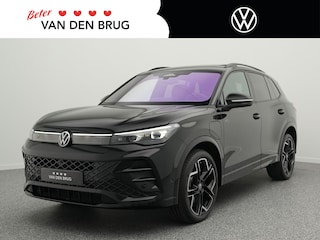 Volkswagen Tiguan 1.5 eHybrid 272PK R-Line Edition | Matrix IQ LED |  Trekhaak | Harman/Kardon | Lederen bekleding | Side Assist | 360 Camera |
