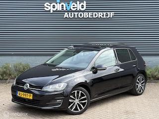 Volkswagen Golf 1.4 TSI ACT Highline - Pano - Dsg - Navi -