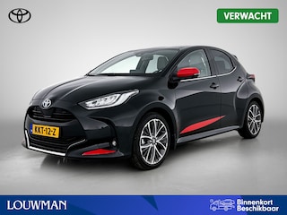 Toyota Yaris 1.5 Hybrid Executive | JBL | Head-Up Display | Dodehoek detectie | Stoel+stuurverwarming | Parkeersensoren voor+achter | Licht kleur interieur | Apple CarPlay/Android auto | Navigatie |