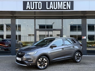 Opel Grandland X 1.2 Turbo Innovation + Automaat Leder Elek. Stoel Trekhaak Camera Navi Apple Carplay Stoelventilatie