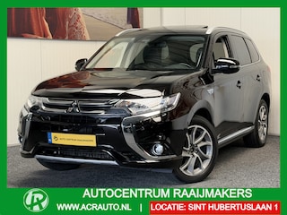 Mitsubishi Outlander 2.0 PHEV Prestige 4WD NAVIGATIE LEDER ADAPTIVE CRUISE CONTROL PANORAMA SCHUIF/KANTELDAK KEYLESS GO RIJSTROOKSENSOREN DODEHOEKSENSOREN RONDOMZICHT CAMRERA ZEER MOOI !!