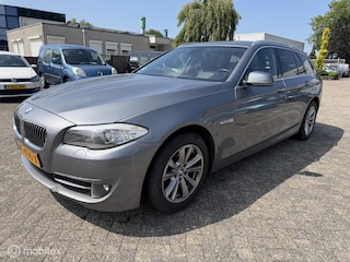 BMW 5-serie Touring 523i High Executive