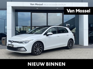 Volkswagen Golf 1.4 eHybrid Style | PANORAMADAK | TREKHAAK | STOEL-STUUR VERWARMING | CAMERA | ADAPTIEF CRUISECONTROL |