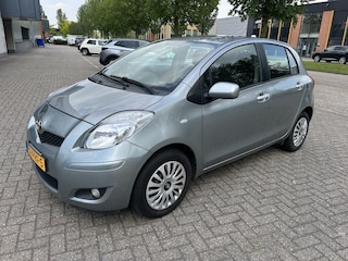 Toyota Yaris 1.3 VVTi Aspiration NAVI CLIMA AIRCO NAP