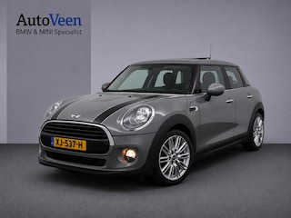 Mini Cooper 5-Deurs 1.5 Chili (PANO, NAVI, PARKEERSENSOREN, AUTOMAAT)