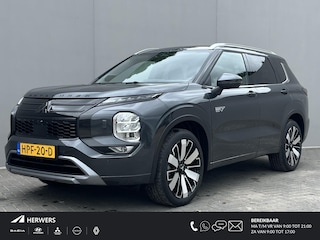 Mitsubishi Outlander 2.4 PHEV Instyle / 8 jaar Fabrieksgarantie / Trekhaak (1.600KG) / Panoramadak / Elektr. Voorstoelen Met Geheugen / Stoel Verwarming Voor & Achter / Stuur & Voorruit Verwarming / Elektr. Achterklep / Apple Carplay & Android Auto / Navigatie / Airco / Dodehoek Detectie /