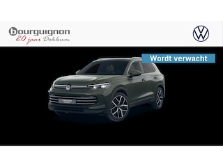 Volkswagen Tiguan 1.5 eHybrid Elegance | Wordt verwacht | Trekhaak | Pano | A.cam | 5J fabrieksgarantie! |