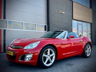 Opel GT 2.0 Turbo / Victory Red / GT bags set / 1st paint / NL delivery / ONLY 18284KM!