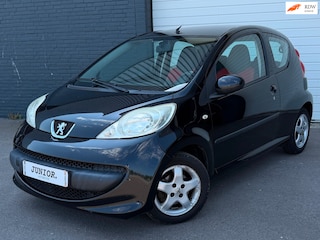 Peugeot 107 1.0-12V XS Urban Move AIRCO/TOERENTELLER/ELKPAKKET/LMV