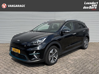 Kia Niro e-Niro DynamicPlusLine 64 kWh AUTOMAAT | Schuif/-kanteldak | Navigatie | Camera | Climate | Adaptieve Cruise | Apple Carplay/Android Auto | Stoelverwarming | Stuurverwarming