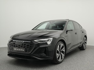 Audi Q8 e-tron S-line 55 quattro 115 kWh 408pk | Panoramadak | Trekhaak | Bang & Olufson | Stoelkoeling + verwarming | 22" velgen | Luchtvering |