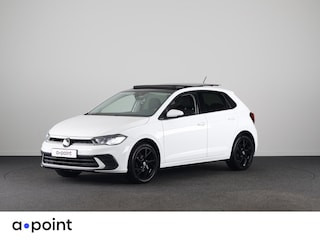 Volkswagen Polo 1.0 TSI Life 95 pk | Navigatie via App | Panoramadak | 17" LM velgen | Parkeersensoren | Adaptieve cruise control | LED koplampen | Stoelverwarming |