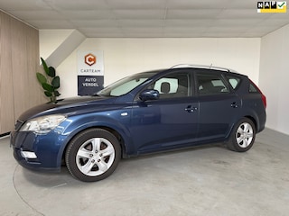 Kia Ceed Cee'd Sporty Wagon 1.4 CVVT Navigator Plus Pack Airco, Navigatie, Trekhaak, LMV, AUR Camera