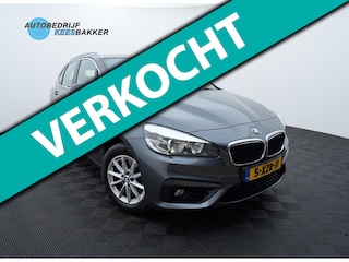 BMW 2-serie Tourer Executive | Trekhaak Afneembaar | Navigatie | Cruise Control