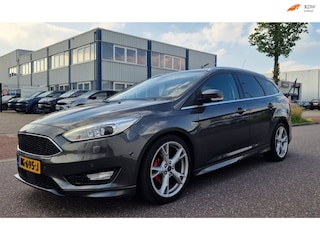 Ford Focus Wagon 1.5 TDCI Titanium AUT NAVI PSENSOR CRUISE 2 X SLEUTELS