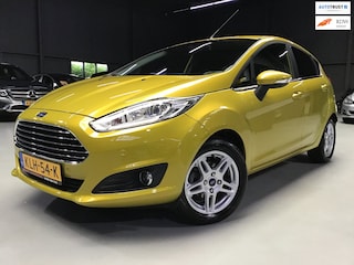 Ford Fiesta 1.0 EcoBoost Titanium I Camera I Clima I Cruise I Park. sens I Led I 5 Drs I Stoelverw. I New Apk I 15inch I Zuinig.