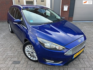 Ford Focus Wagon 1.0 Titanium Edition / Navi / PDC / Clima / Cruise / NAP / LM