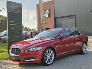 Jaguar XF 3.0 V6 340pk schuifkanteldak|Camera|Navigatie|Leder