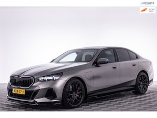 BMW 550e xDrive M-Sport BTW |B&W|21 Inch|Panodak|Innovation Pack|Comfort Pack|Spoilerpakket|Stoelverkoeling|Stoelverw v/a|