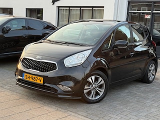 Kia Venga 1.4 CVVT Edition, Schuif/kanteldak, Achteruitrijcamera, Navigatie, Trekhaak