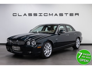 Jaguar XJ 4.2 V8 Executive Fiscale waarde € 6.000,-