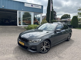BMW 320i High Executive M-Sport