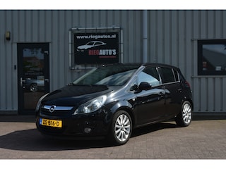Opel Corsa 1.4-16V. Airco, LMV, 5 Deurs!!