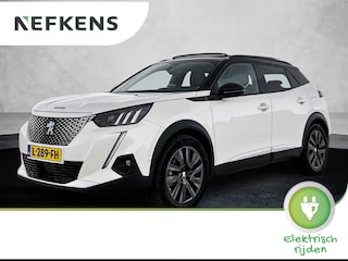 Peugeot 2008 SUV EV GT Pack 50 kWh 136pk | Accu 92% | Navigatie | Panoramisch schuif-kanteldak | Achteruitrijcamera | Lederen sportstoelen | Stoelverwarming | Full Led koplampen | 3D Cockpit | Keyless | Adaptieve Cruise Control | Dodehoeksensor | Apple Carplay / Android Auto | DAB+ radio | Draadloze telefoonlader | Donker getint glas | 18" lichtmetalen velgen |