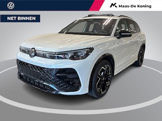 Volkswagen Tiguan 1.5 eHybrid 204pk DSG R-Line Edition · Panoramadak · 360 Camera · Inklap. Trekhaak · Keyless · Dodehoeksensor · 19"Velgen · Garantie t/m 17-06-2030 of 100.000km