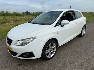Seat Ibiza SC 1.4 Reference incl nw apk garantie en onderhoud !