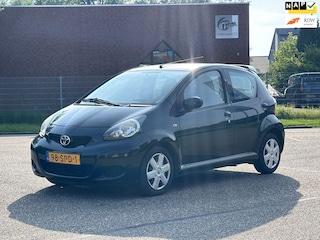 Toyota Aygo 1.0-12V Comfort Navigator Automaat*5DR*Airco*NAP*Dealer onderhouden*Elektrische ramen*