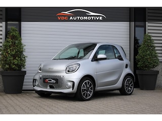 Smart Fortwo BRABUS Mattrunner Brabus Mattrunner | Camera | Stoelverwarming | DAB | LED | Verwarmd Stuur