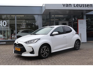 Toyota Yaris 1.5 Hybrid 115 DYNAMIC STOELVERW. LED KOPLAMPEN LENDE STEUN AD-CRUISE CAMERA CLIMA