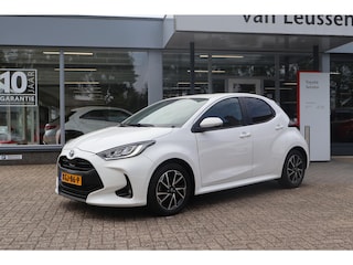 Toyota Yaris 1.5 Hybrid 115 DYNAMIC LED KOPLAMPEN STOELVERW. CAMERA AD-CRUISE CLIMA APPLE/ANDROID