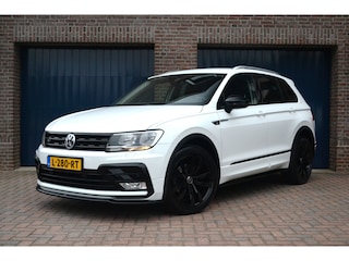 Volkswagen Tiguan 1.4 TSI ACT 150pk R-Line Connected Series | Maxton | 19" Velgen | Stoelverwarming | Carplay/Android Auto