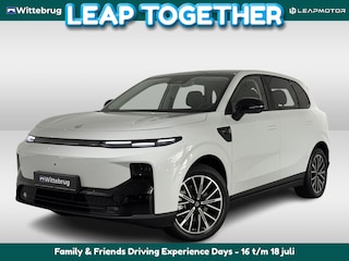 Leapmotor B10 Design ProMax 67.1 kWh Volledig Elektrisch met Navigatie, Lederen bekleding en Climate Control Uit voorraad leverbaar!
