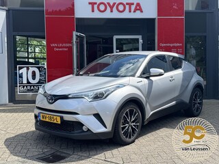 Toyota C-HR 1.8 Hybrid Dynamic TREKHAAK ALL SEASON BANDEN LAGE KMSTAND