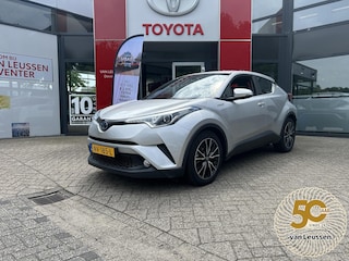 Toyota C-HR 1.8 Hybrid Dynamic TREKHAAK ALL SEASON BANDEN LAGE KMSTAND