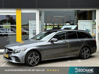 Mercedes-Benz C-klasse Estate 300 e Business Solution AMG | NAP | Panoramadak | Trekhaak afneembaar | Navigatie | 360 graden Camera | Stoelverarming |